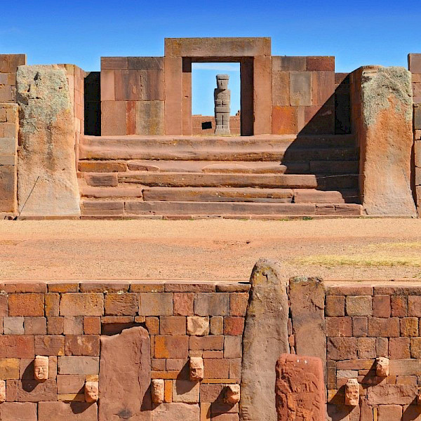 Visit Tiwanaku Ruins